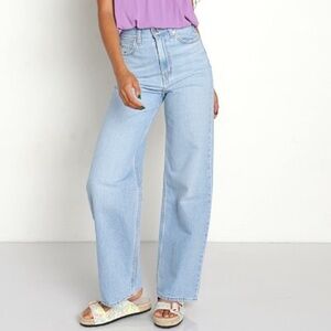 Levi's High Loose Jeans Wide Leg High Rise Light Wash *Altered* Women's 32Wx28L